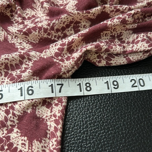 Nation Ltd Judith Yoked T Shirt Top Womens V Neck Puff Sleeve Ikat Sz XS - Picture 10 of 13